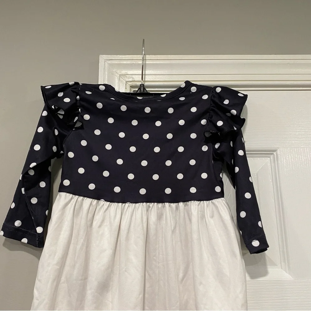 Toddler Girl 1- 2 Year Snowman Dress Ruffle Long Sleeve Polka Dot Black White